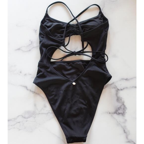 Victoria's Secret Swimsuit Womens XS Black One Piece Cutout Strappy Monokini - Picture 3 of 9